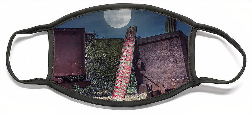 Full Face Mask featuring the photograph Full moon mining by Darrell Foster