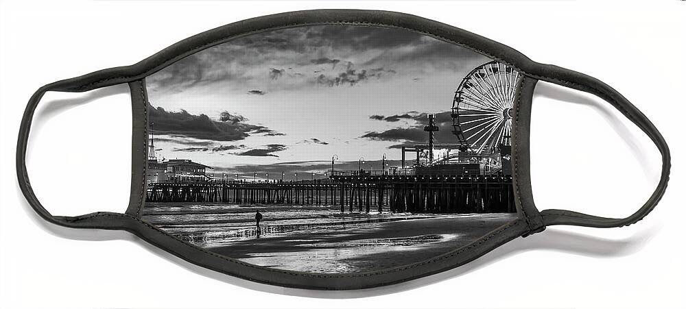 Los Angeles Face Mask featuring the photograph Pacific Park - Black And White by Gene Parks