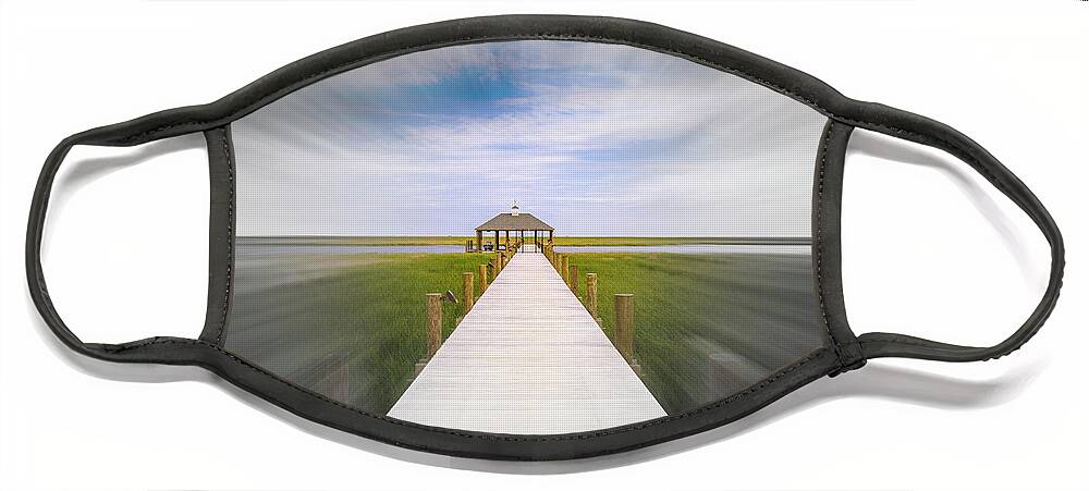 Gulf Of Mexico Face Mask featuring the photograph Walk the Pier by Raul Rodriguez