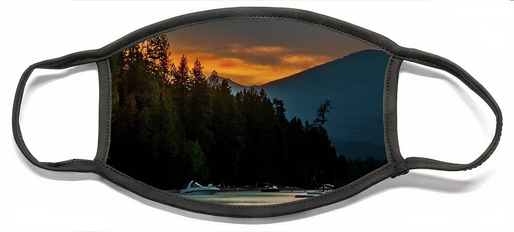 Sunrise On The Lake Face Mask featuring the photograph Before Sunrise by David Patterson