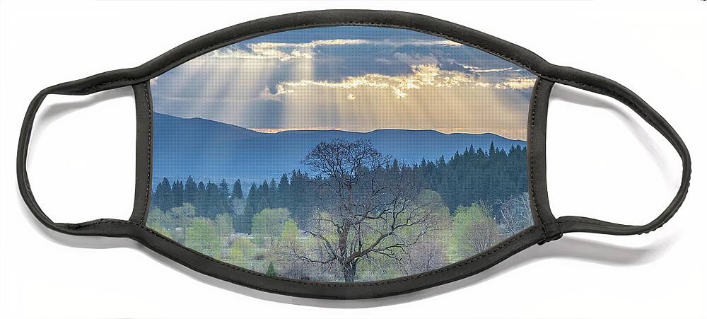 Sun Face Mask featuring the photograph Crepuscular by Randy Robbins