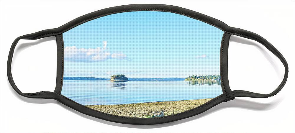 Sea Face Mask featuring the photograph Cutts Island Marine State Park by Bill TALICH