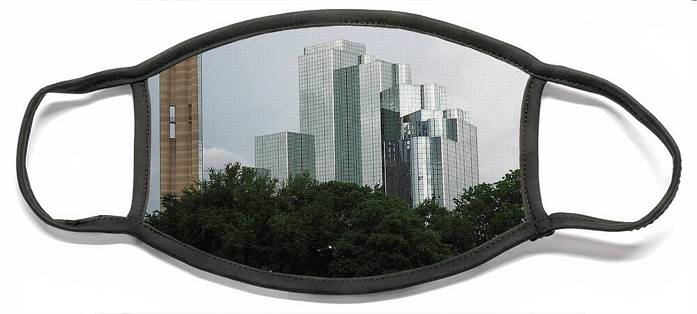 Grey Face Mask featuring the photograph Dallas Sky Line 8 by C Winslow Shafer