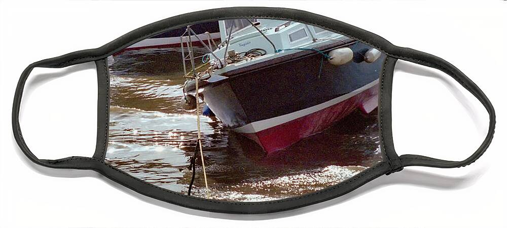 Boat Face Mask featuring the photograph Oban Duchess and Kingfisker by Paul Vitko