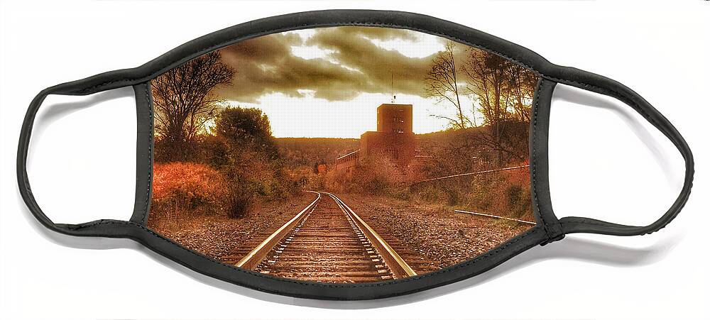 Railroad Face Mask featuring the photograph Freiot Avenue Crossing by Robert Dann