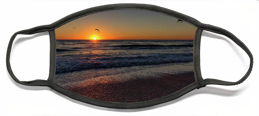 Anna Maria Island Face Mask featuring the photograph Holmes Beach Sunset1 by ARTtography by David Bruce Kawchak
