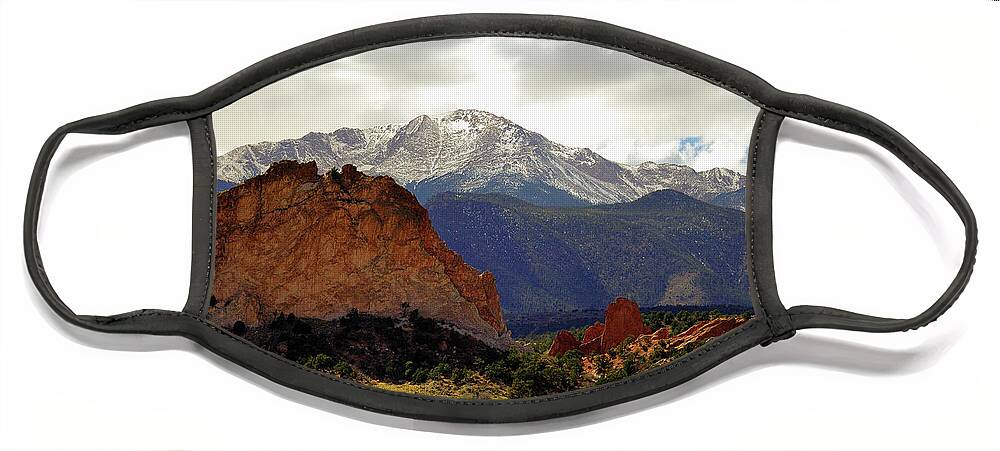 Garden Of The Gods Face Mask featuring the photograph Kissing Camels by Doug Wittrock