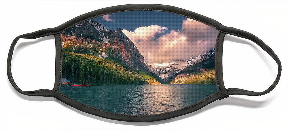 Lake Face Mask featuring the photograph Lake Louise Sunrise by Henry w Liu