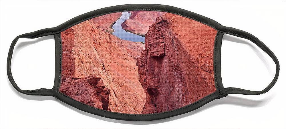 Glen Canyon Face Mask featuring the photograph Leaving Glen Canyon by Peter Boehringer