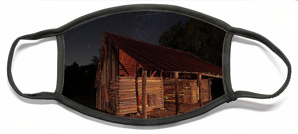 Parker-hickman Farmstead Face Mask featuring the photograph Log Barn at Parker-Hickman by Hal Mitzenmacher