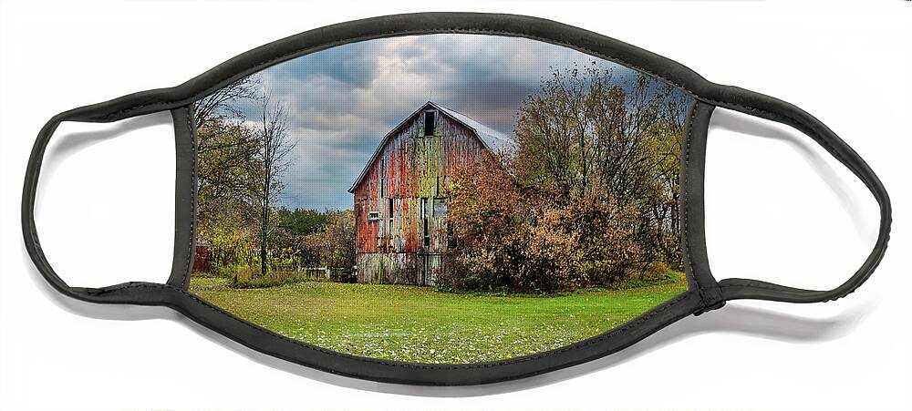 Northernmichigan Face Mask featuring the photograph Old Barn In Metamora DSC_0720 by Michael Thomas