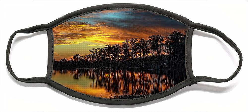 Sunsets Face Mask featuring the photograph Showtime by DB Hayes