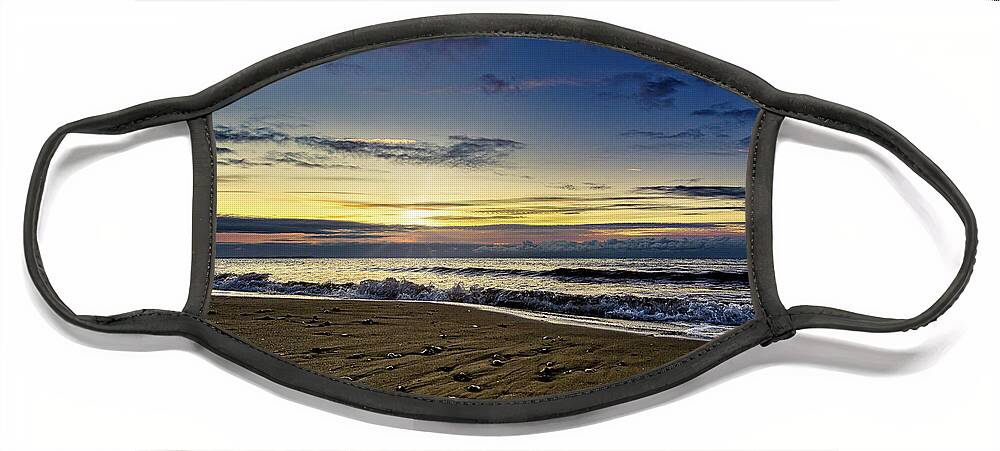 Shell Face Mask featuring the photograph Sunrise by Glen Carpenter