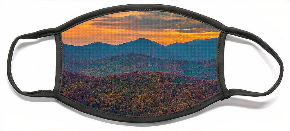 Baldface Mountain Overlook Face Mask featuring the photograph Sunset At Baldface Mountain Overlook by Mark Papke