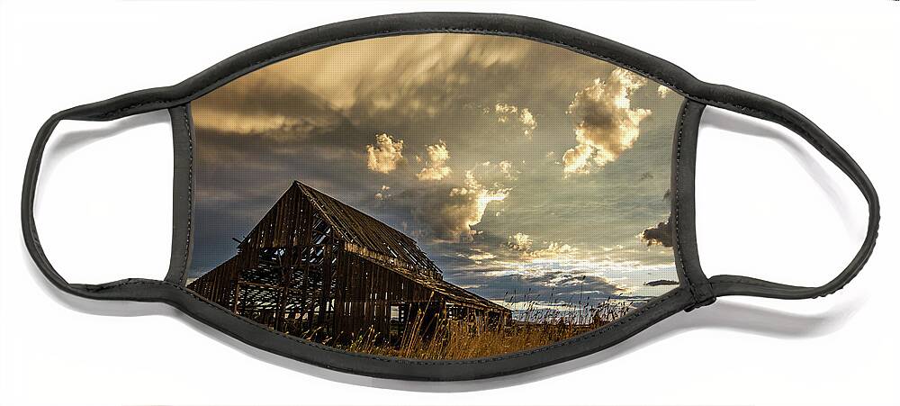 Barn Face Mask featuring the photograph Sunset Flare at Mapleton Barn by Wesley Aston