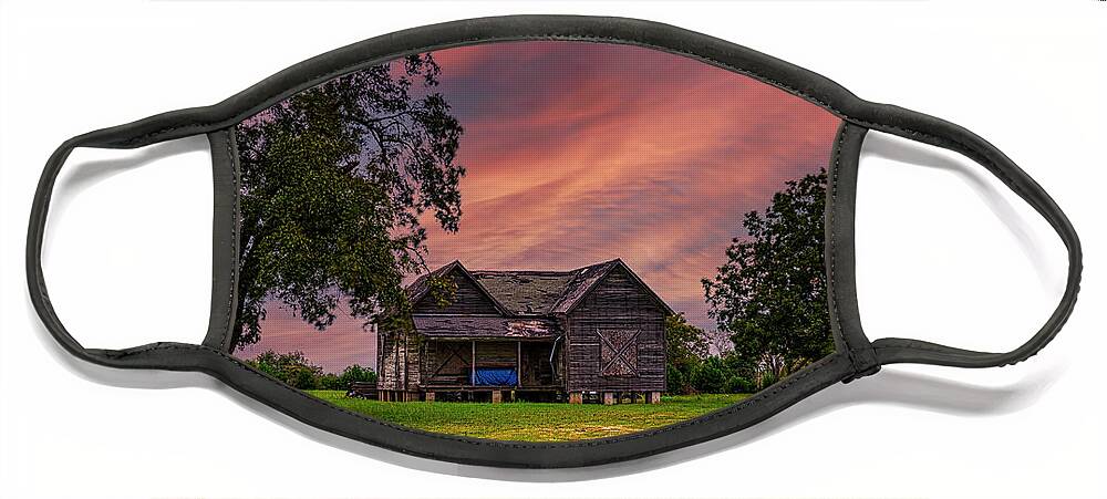 Landscapes Face Mask featuring the photograph Vintage Homestead at Sunset by DB Hayes