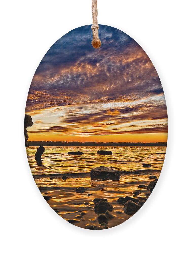 Sunset Ornament featuring the photograph Closing Colors by Christopher Holmes