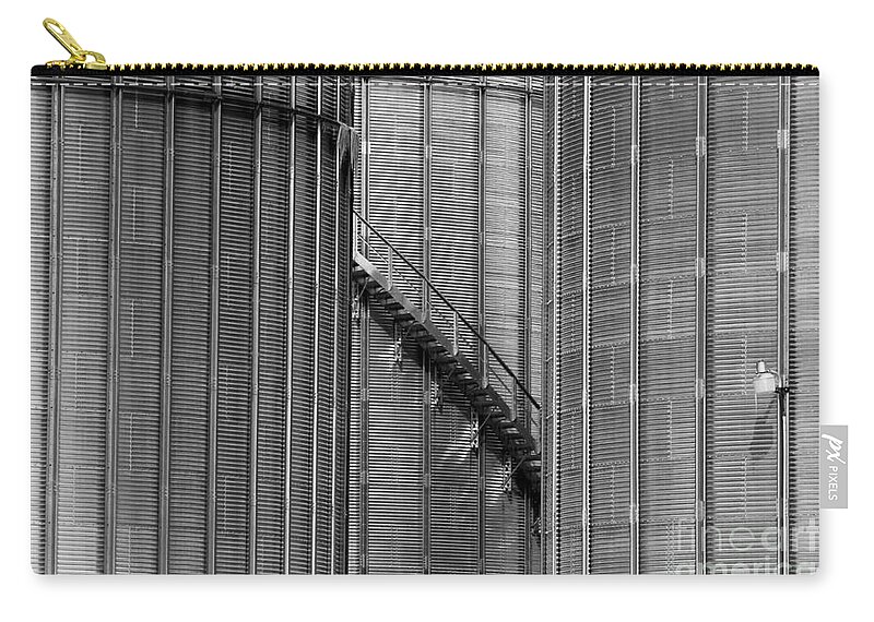 Wisconsin Zip Pouch featuring the photograph Silos #2 by Steven Ralser