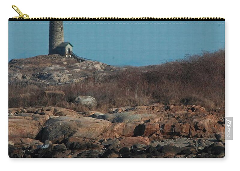 Thatcher Island Zip Pouch featuring the photograph Thatcher Island by Jeff Heimlich