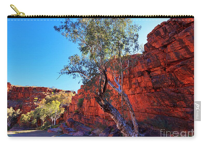 Trephina Gorge Outback Landscape Central Australia Water Hole Northern Territory Australian East Mcdonnell Ranges Zip Pouch featuring the photograph Trephina Gorge #3 by Bill Robinson