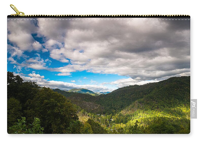 Blue Ridge Parkway Zip Pouch featuring the photograph Great Smoky Mountains #3 by Raul Rodriguez