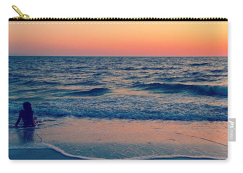 Beach Zip Pouch featuring the photograph A Moment to Remember by Melanie Moraga