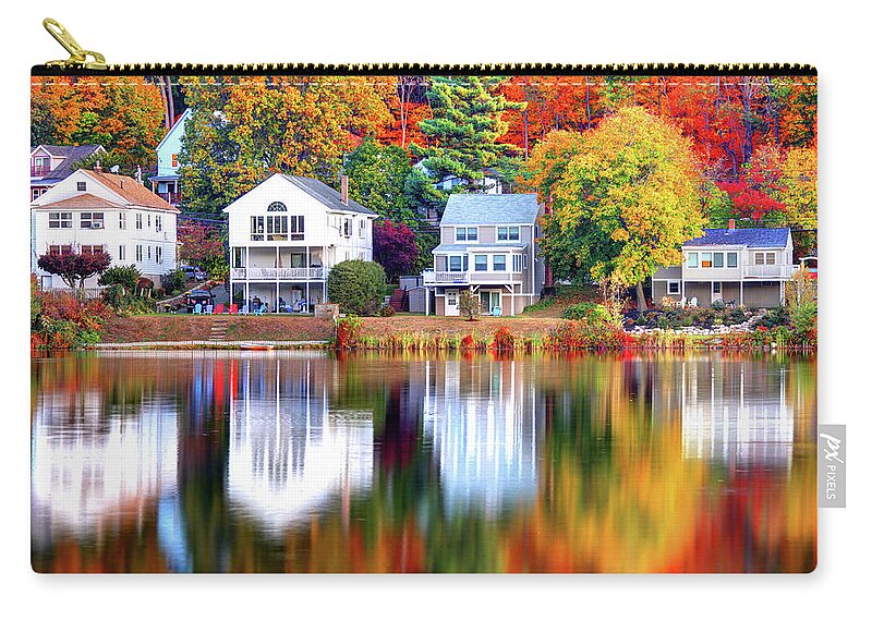 Residential District Zip Pouch featuring the photograph Autum In Boston by Denistangneyjr