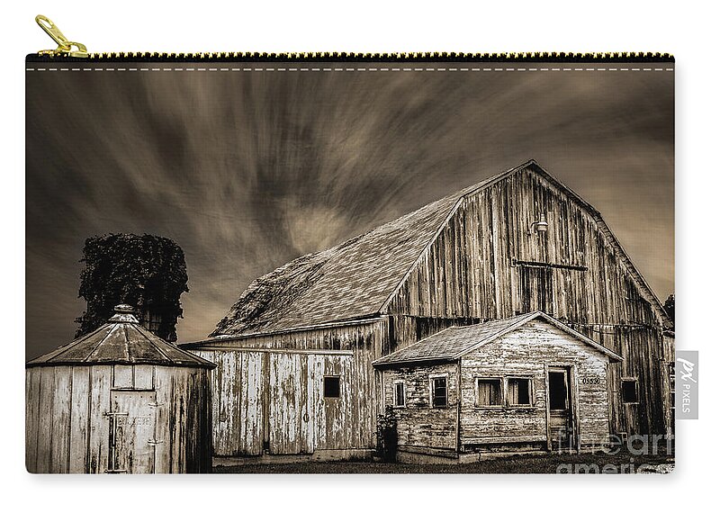 Barn Zip Pouch featuring the photograph Barn on Hwy 66 by Michael Arend