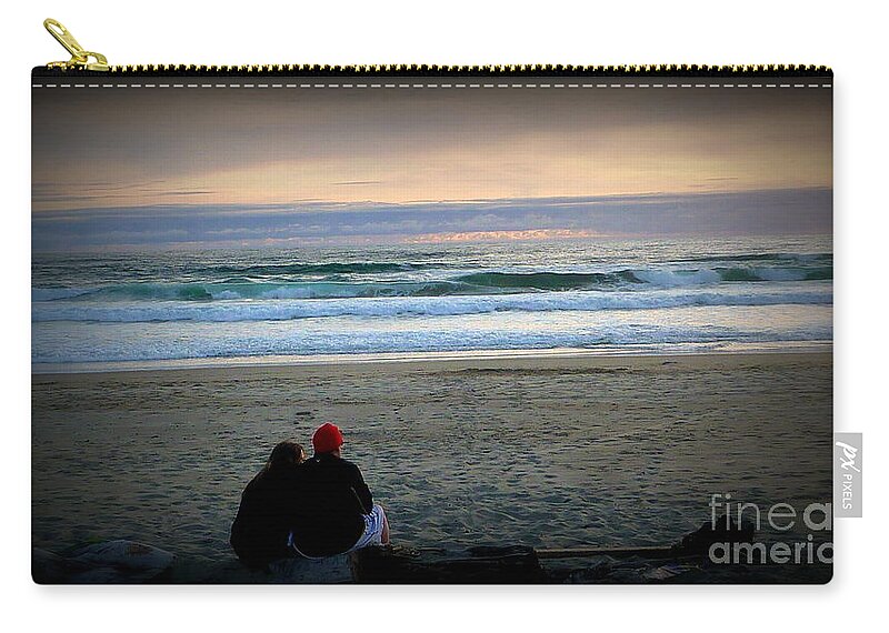Scenic Landscape Zip Pouch featuring the photograph Beach Lovers by Susan Garren