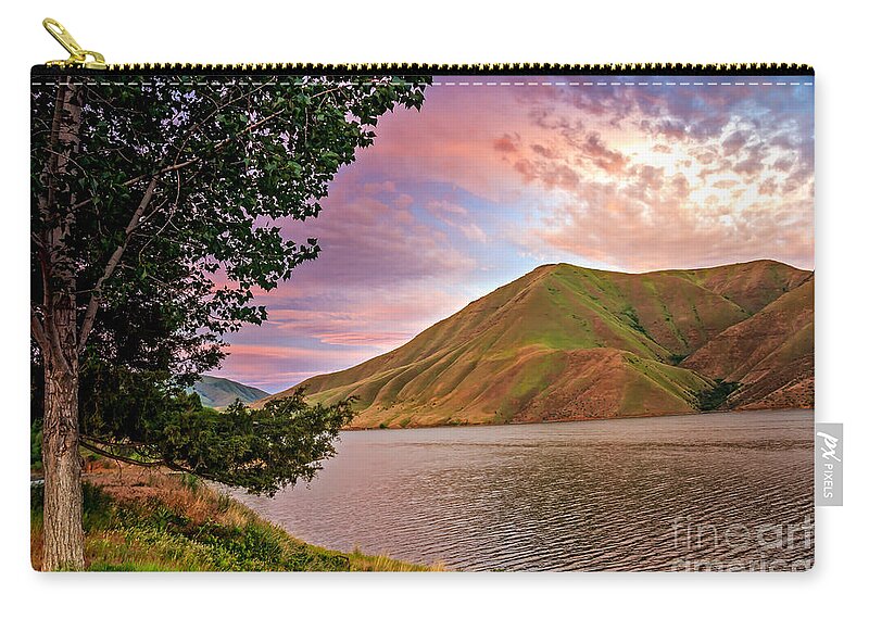 Hells Canyon Zip Pouch featuring the photograph Beautiful Sunrise by Robert Bales