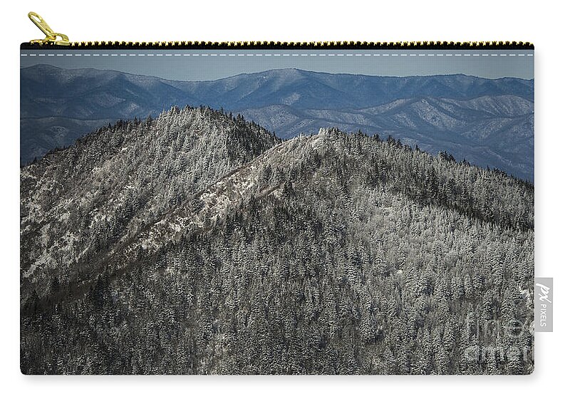 North Carolina Zip Pouch featuring the photograph Blue Ridge Parkway Visitor's Center at Waterrock Knob #1 by David Oppenheimer