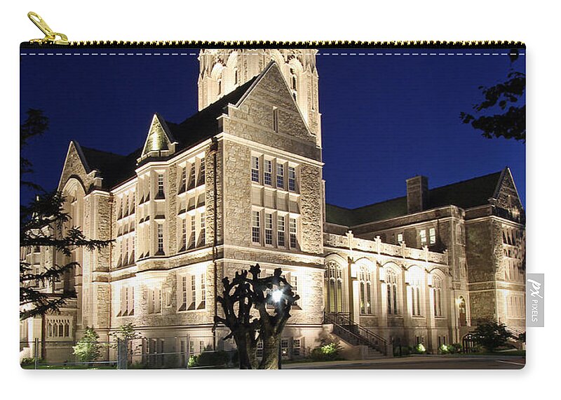 Boston Zip Pouch featuring the photograph Boston College Gasson Hall by Juergen Roth