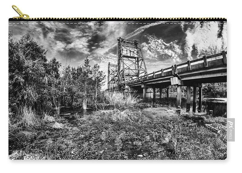 East Pearl River Carry-all Pouch featuring the photograph Bridge Life 2 by Raul Rodriguez