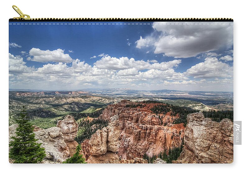 Bryce Canyon Zip Pouch featuring the photograph Bryce Point by Tammy Wetzel