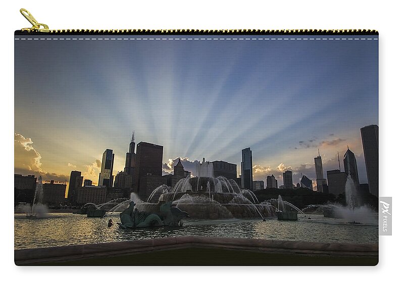 Chicago Skyline Zip Pouch featuring the photograph Buckingham Fountain with rays of sunlight by Sven Brogren