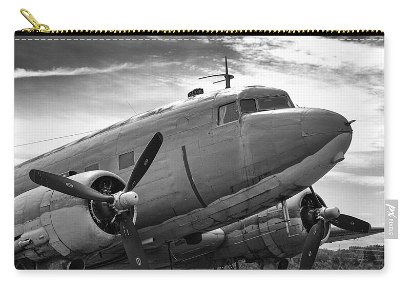 Aviation Zip Pouch featuring the photograph C-47 Skytrain by Guy Whiteley