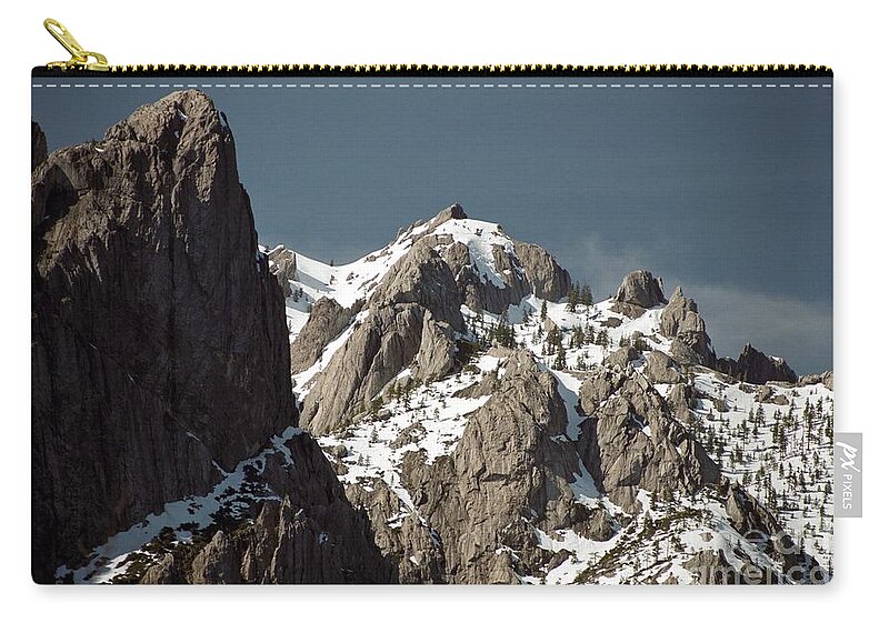Castle Crags Zip Pouch featuring the photograph Castle Crags by James B Toy