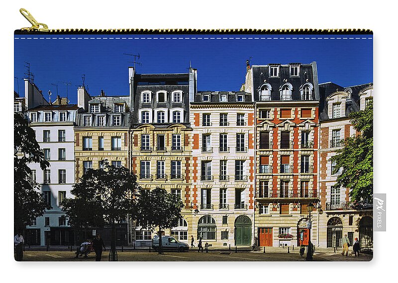 Built Structure Zip Pouch featuring the photograph Cite Island In Paris, France by Bruno De Hogues