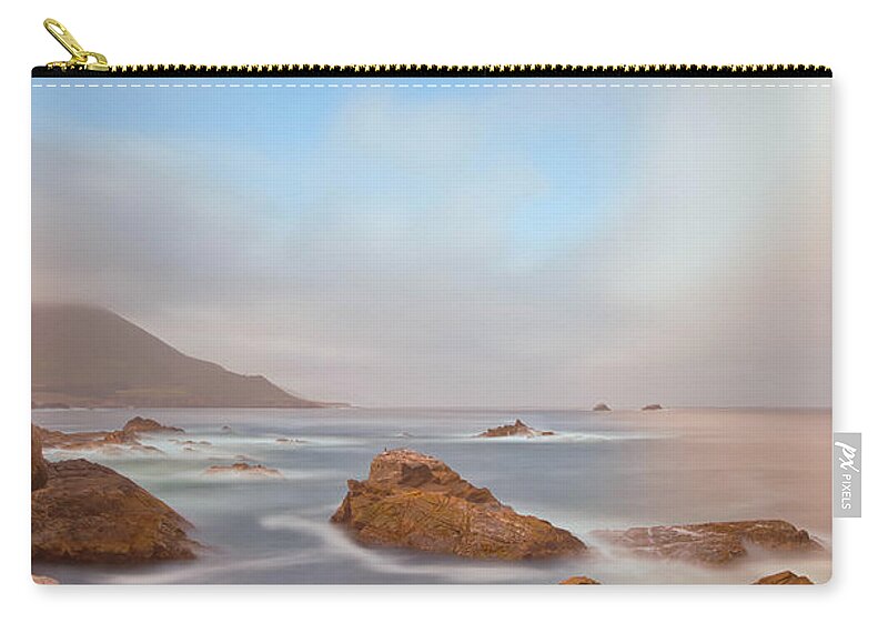 American Landscapes Zip Pouch featuring the photograph Clearing Fog by Jonathan Nguyen