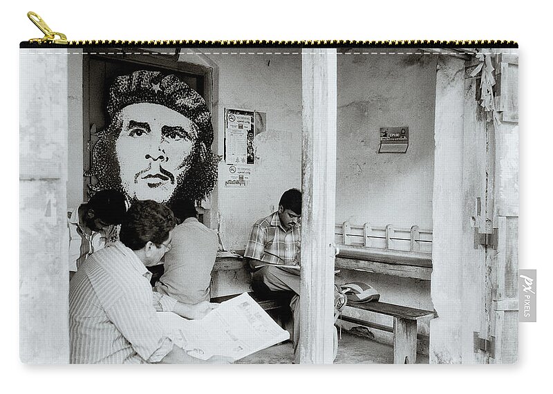 Che Guevara Zip Pouch featuring the photograph The Revolutionary Che Guevara by Shaun Higson