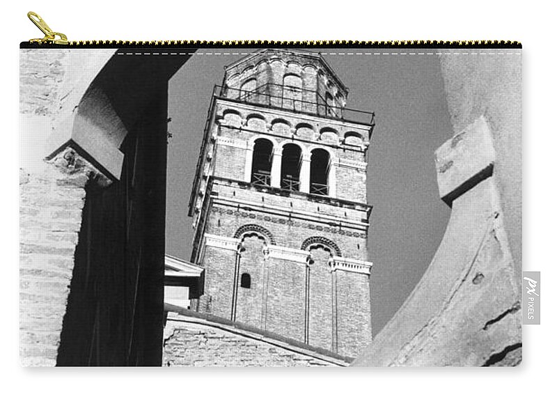 Arches Zip Pouch featuring the photograph Curved Arches by Riccardo Mottola