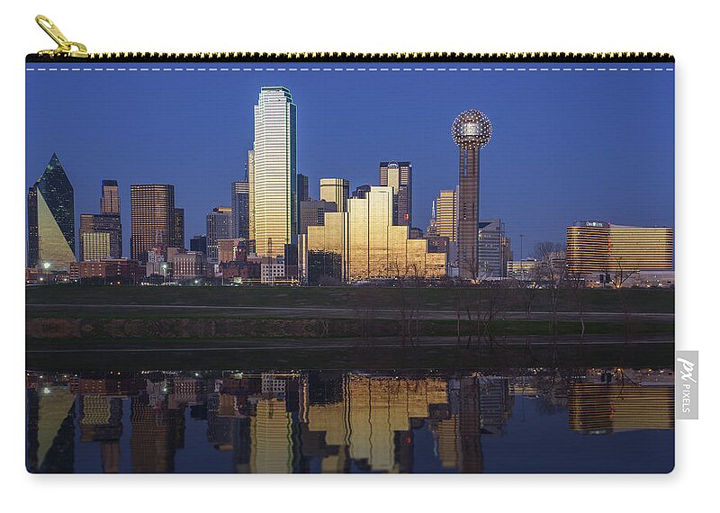 Dallas Zip Pouch featuring the photograph Dallas Twilight by Rick Berk