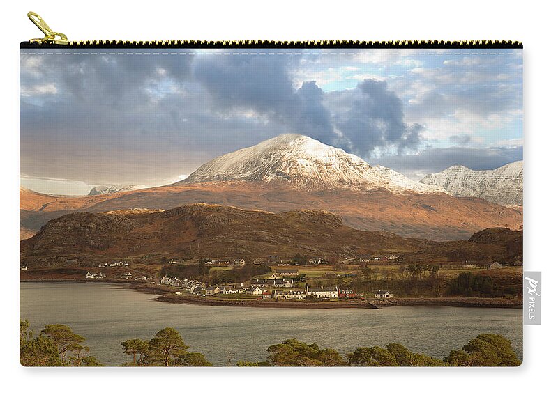 Tranquility Zip Pouch featuring the photograph Distant Dreams by Ray Bradshaw