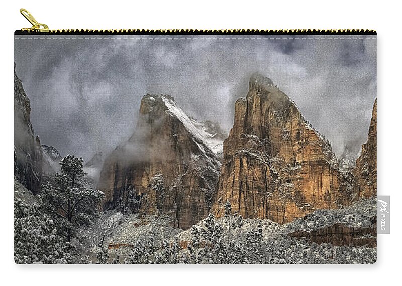 Utah Zip Pouch featuring the photograph Dusted In Snow 1 by Robert Fawcett