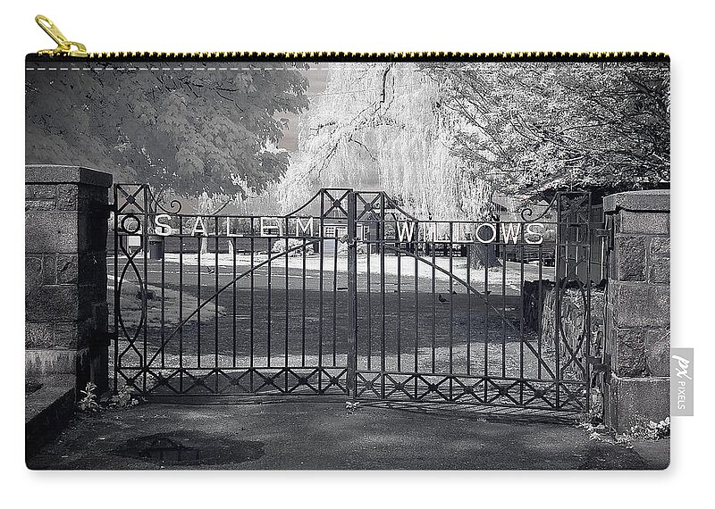 Salem Zip Pouch featuring the photograph Entry to Salem Willows by Jeff Folger