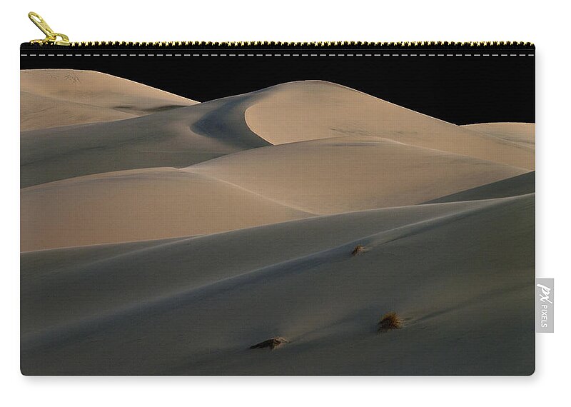 Death Valley Zip Pouch featuring the photograph Eureka Dune Dreams by Joe Schofield