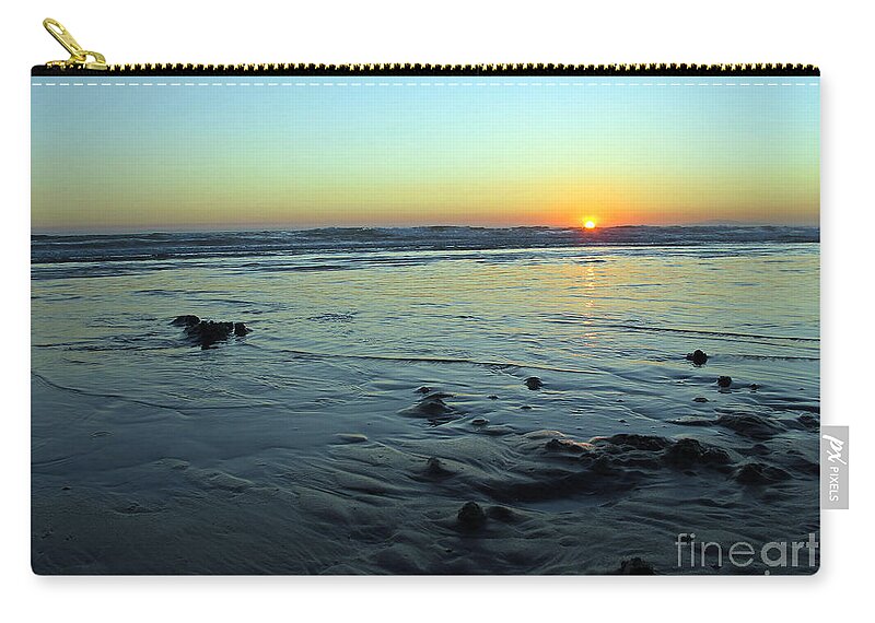 Sunset Zip Pouch featuring the photograph Evening Sunset by Kelly Holm