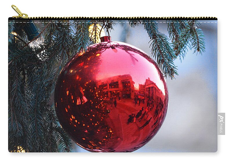 Faneuil Hall Zip Pouch featuring the photograph Faneuil Hall Christmas Tree Ornament by Toby McGuire