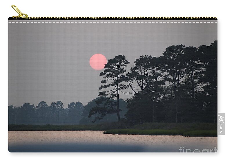 Sunset Zip Pouch featuring the photograph Fenwick Island Delaware Sunset by Jennifer Craft