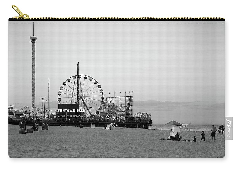 Amusement Parks Zip Pouch featuring the photograph Funtown Pier - Jersey Shore by Angie Tirado